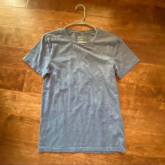 🍄 3/$10 or 5/$13 🍄 Apt 9 premier flex T-shirt - Picture 1 of 4